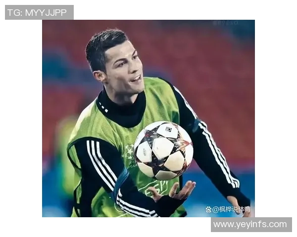 足球巨星高举圣火点燃全场激情彰显体育精神凝聚无限力量